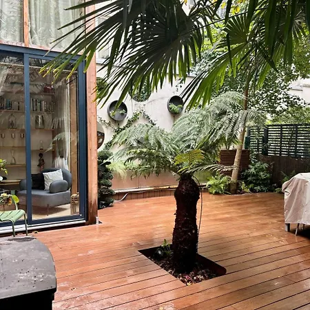 Guestready - Spacieux Apt. Avec Cour Privative Apartment *